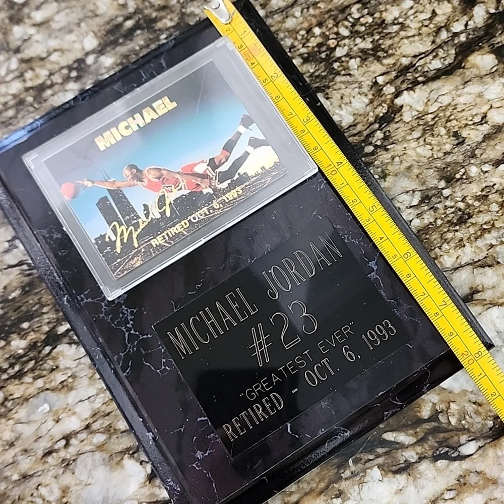 Michael Jordan 1993 Retirement Card #71 On a Plaque.